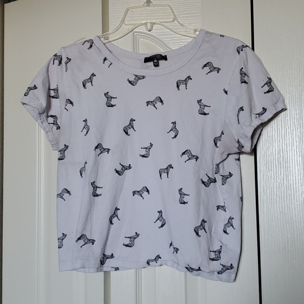 Zebra pattern white crop top